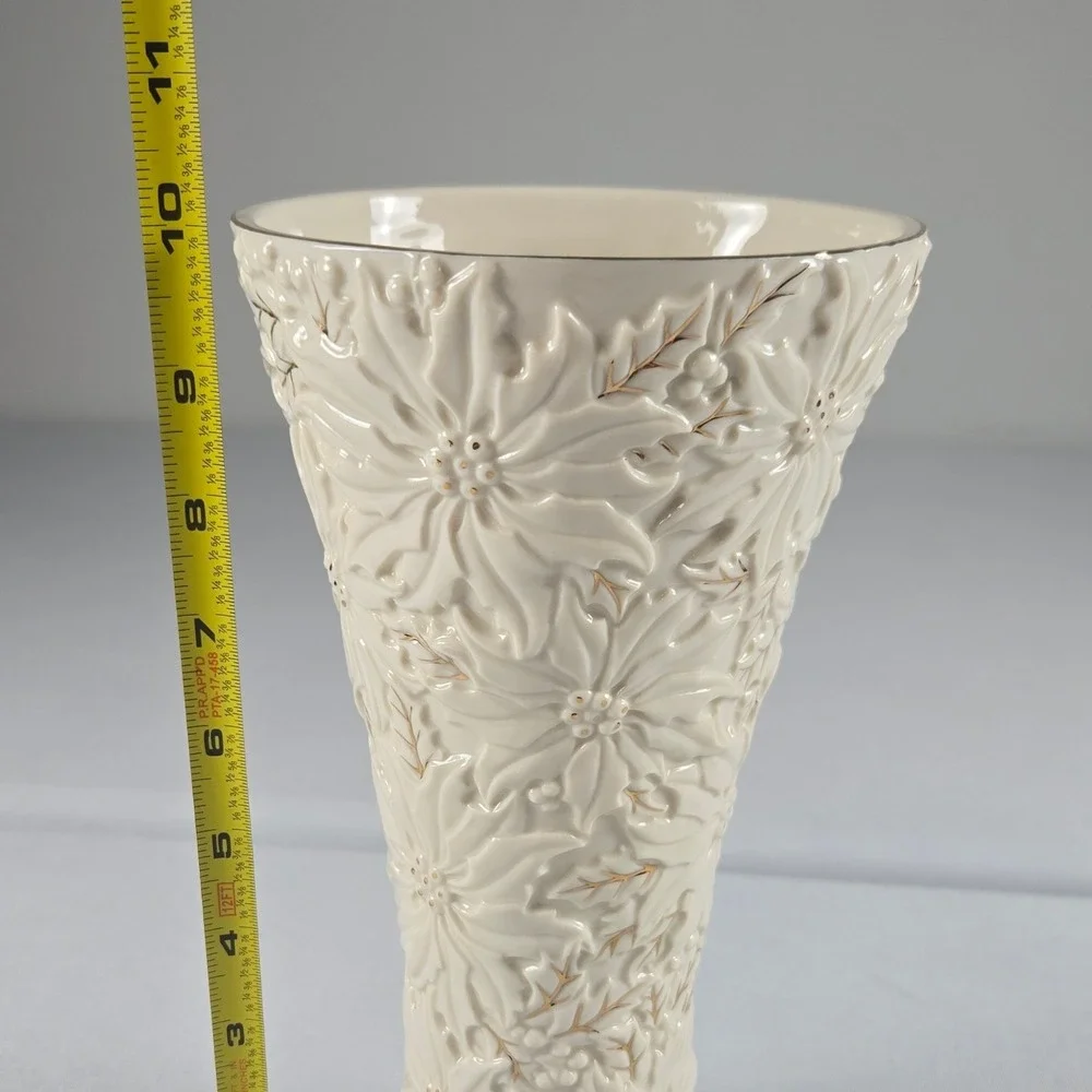 Lenox Holiday Poinsettia Embossed Ivory Vase Gold Trim Christmas Floral Vase